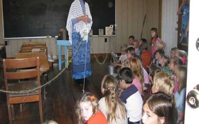 Tour the Old Fashioned School House