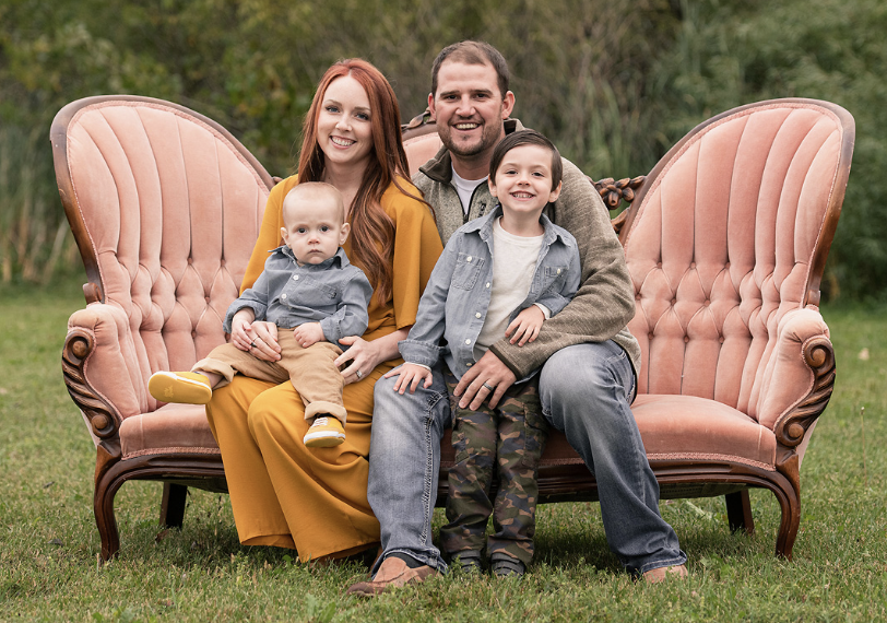 Backyard Ideas for Fall Family Pictures