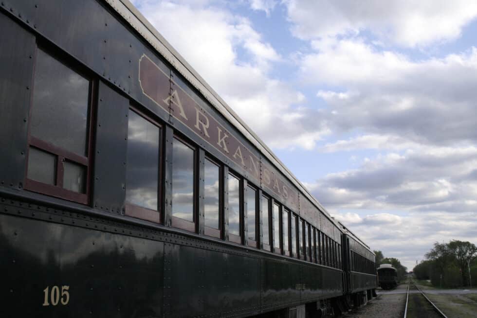 Frontier Train The Ultimate Guide to Arkansas Train Rides: Passenger Trains to ...