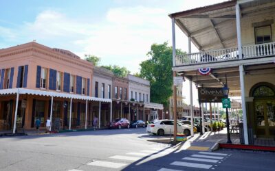 The Best Town Squares in Arkansas for a Saturday Afternoon